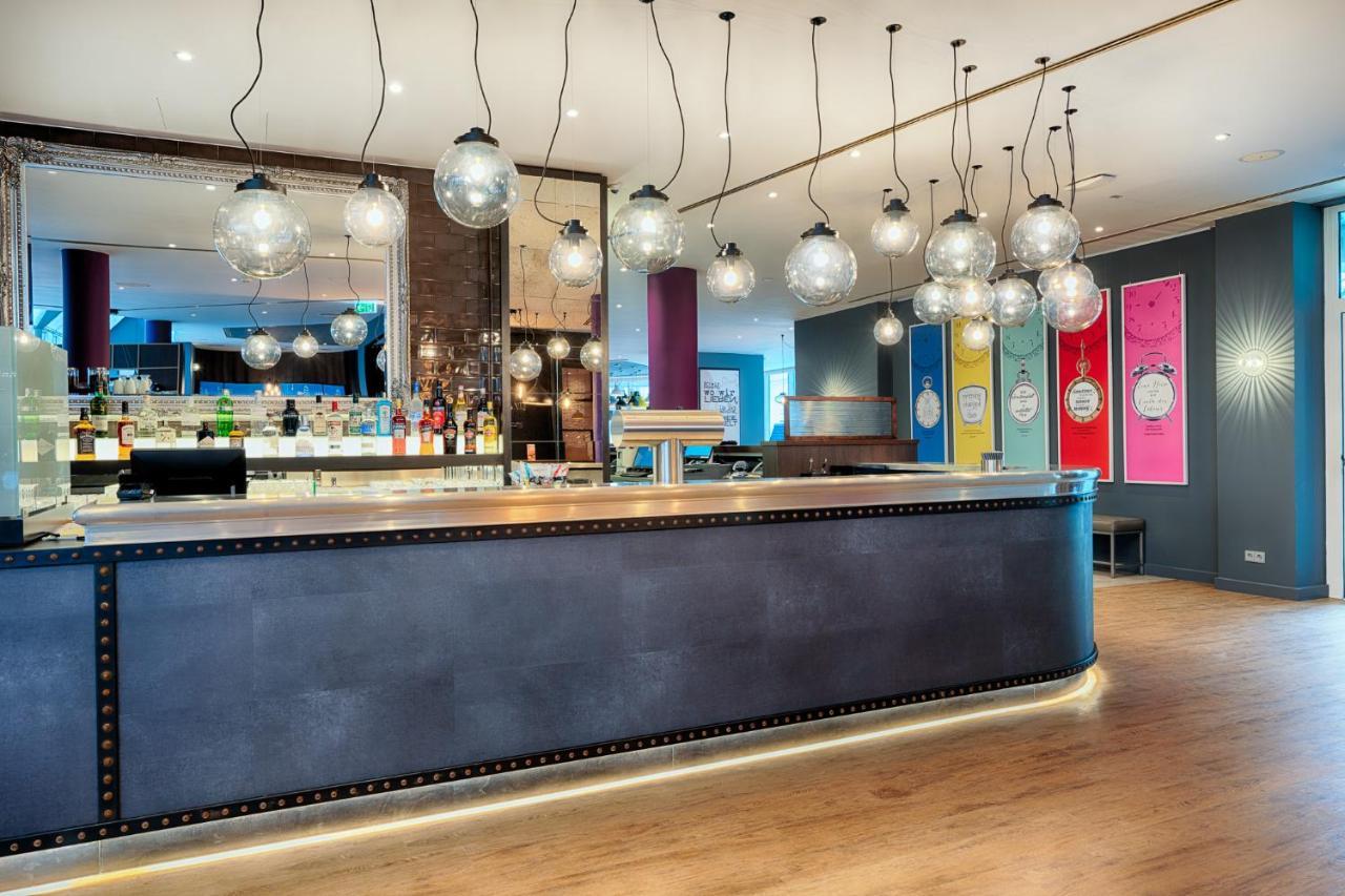 Premier Inn Stuttgart Bad Cannstatt Екстер'єр фото