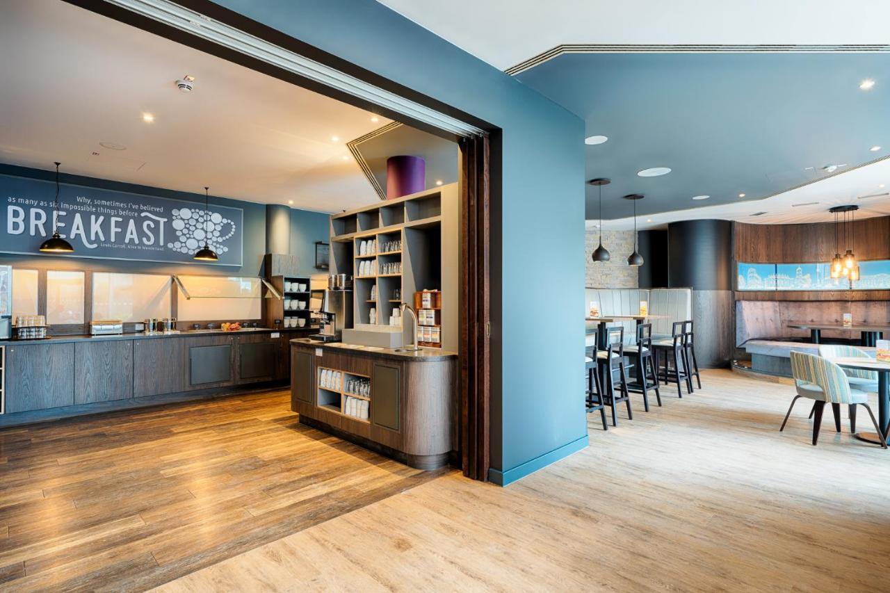 Premier Inn Stuttgart Bad Cannstatt Екстер'єр фото